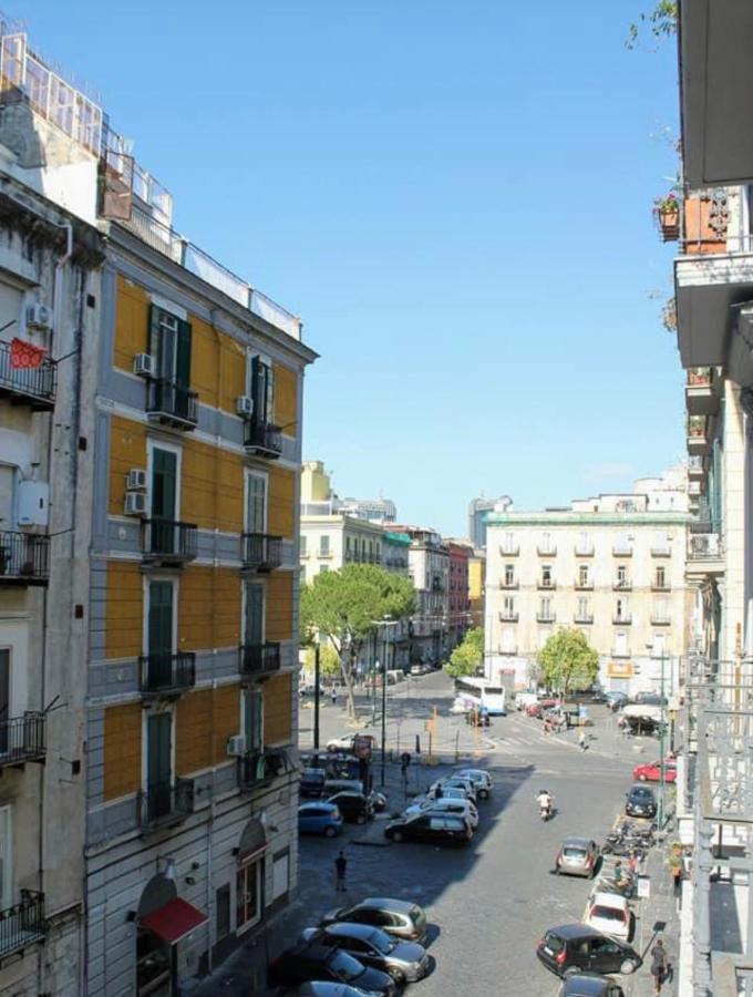 B&B Romy Napoli Bagian luar foto