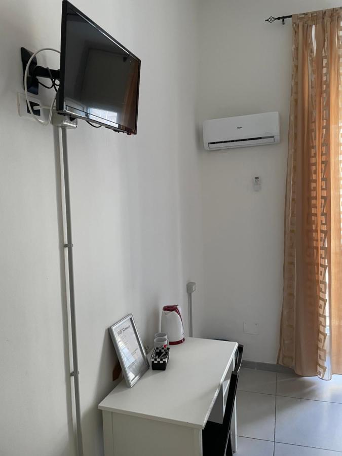 B&B Romy Napoli Bagian luar foto